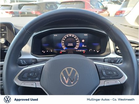 2025 Volkswagen T-Roc - photo 19