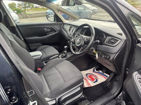 2015 Kia Carens - photo 9