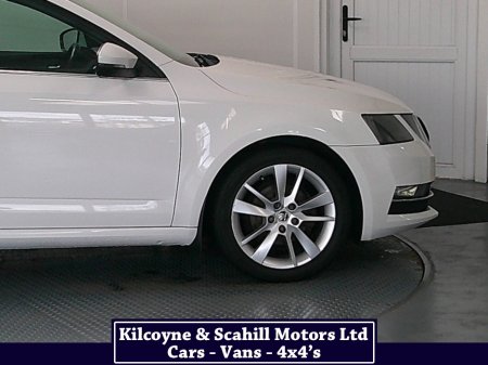 2017 Skoda Octavia - photo 30