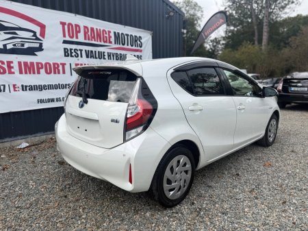 2018 Toyota Aqua - photo 6