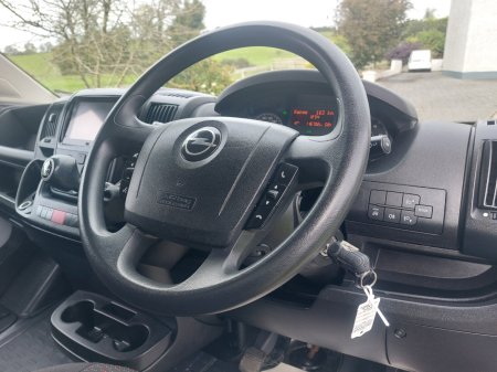 2023 Opel Movano - photo 9
