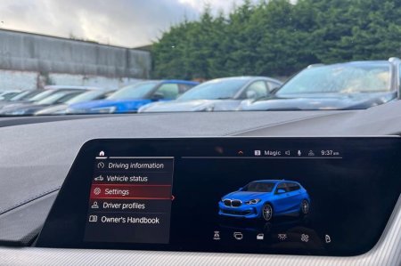 2023 BMW 1-Series - photo 34