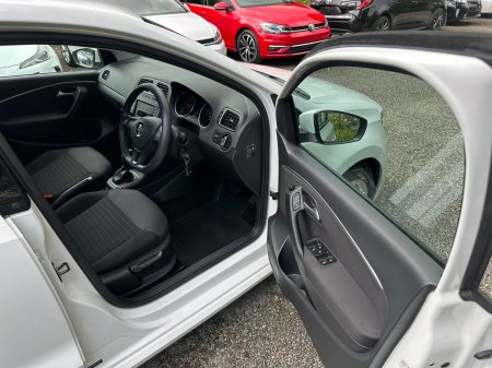 2016 Volkswagen Polo - photo 17