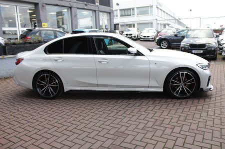 2021 BMW 3-Series - photo 3