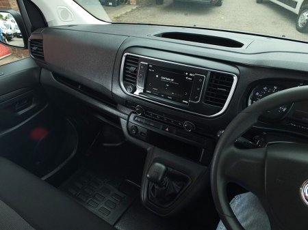 2023 Vauxhall Vivaro - photo 11
