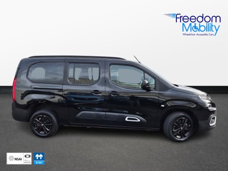 2023 Citroen Berlingo - photo 4