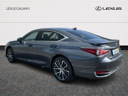 2024 Lexus ES - photo 2