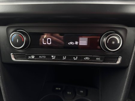 2015 Volkswagen Polo - photo 22
