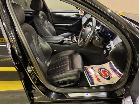 2019 BMW 5-Series - photo 8