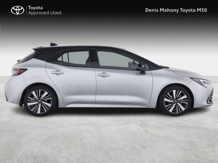 2026 Toyota Corolla - photo 3