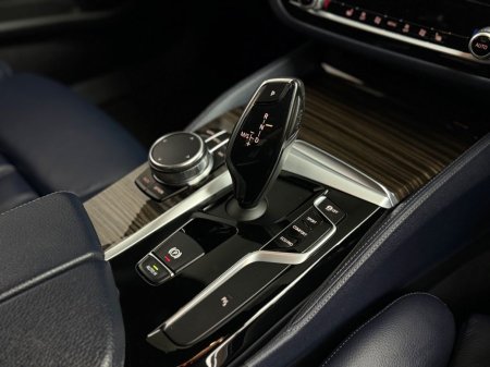 2017 BMW 5-Series - photo 20