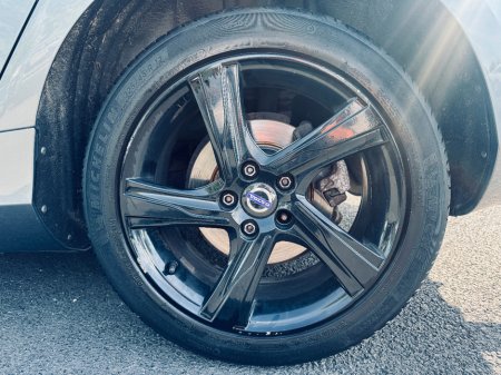 2016 Volvo V40 - photo 33