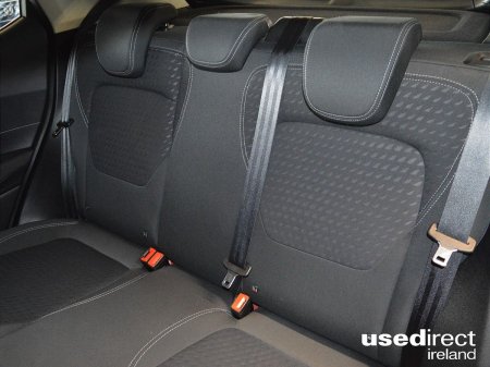 2018 Ford Fiesta - photo 15