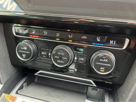 2018 Volkswagen Passat - photo 19