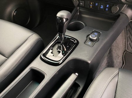 2026 Toyota Hilux - photo 15