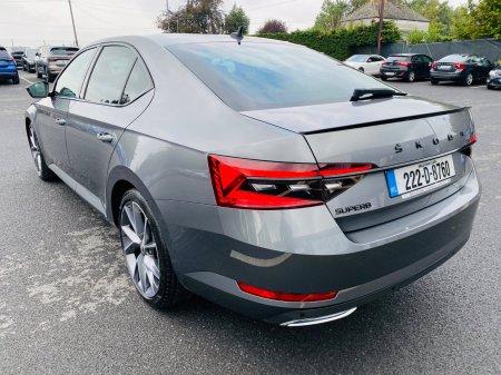 2022 Skoda Superb - photo 8