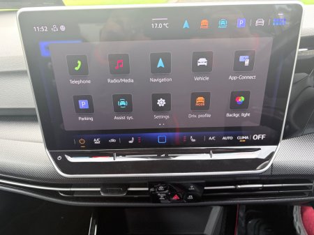2025 Volkswagen Golf - photo 13