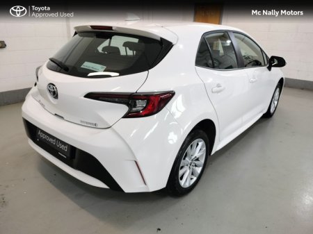 2023 Toyota Corolla - photo 2