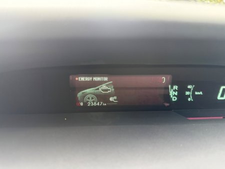 2015 Toyota Prius - photo 4