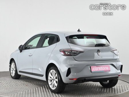 2024 Renault Clio - photo 3