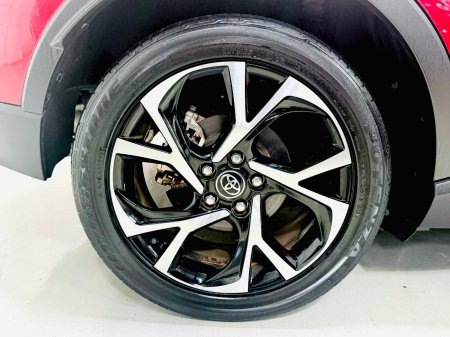 2019 Toyota C-HR - photo 19