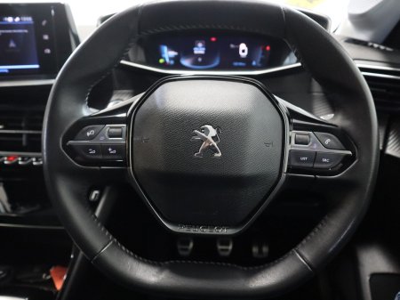 2023 Peugeot 208 - photo 11