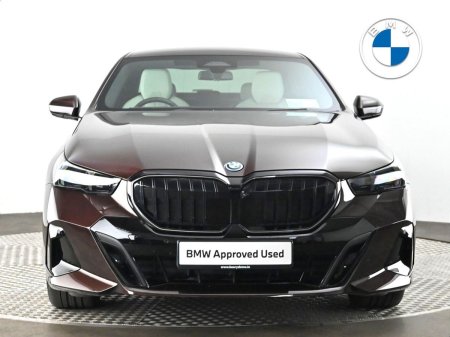 2026 BMW 5-Series - photo 15