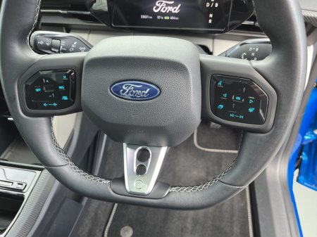 2025 Ford Capri - photo 10