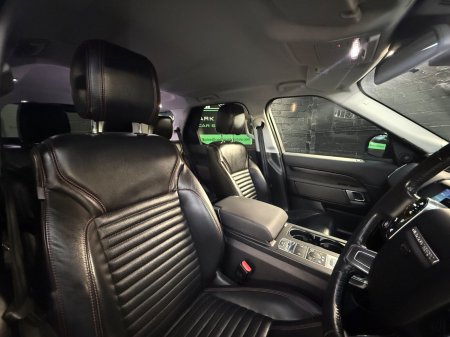 2020 Land Rover Discovery - photo 9