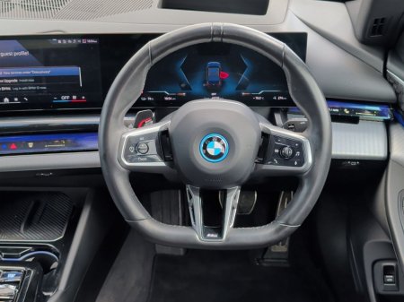 2024 BMW i5 - photo 4