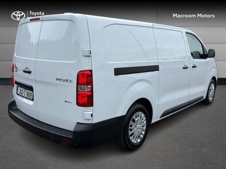 2026 Toyota Proace - photo 2