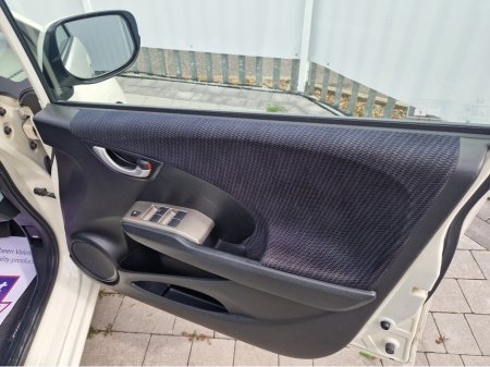 2012 Honda Fit - photo 14