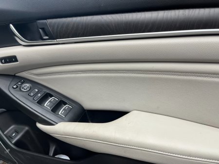 2020 Honda Accord - photo 16