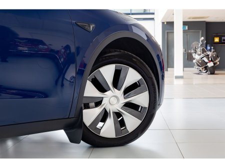2023 Tesla Model Y - photo 10