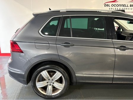 2020 Volkswagen Tiguan - photo 9
