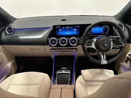 2026 Mercedes-Benz GLA - photo 2