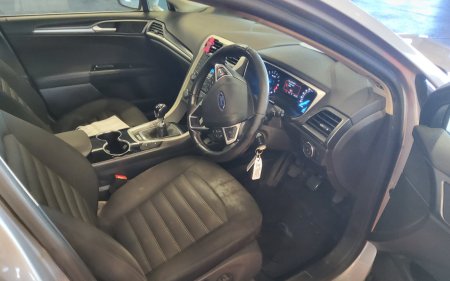 2016 Ford Mondeo - photo 12