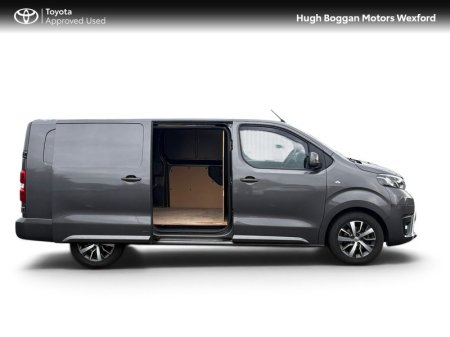 2024 Toyota Proace - photo 8