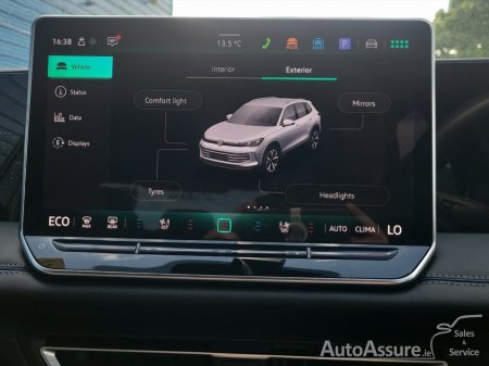 2025 Volkswagen Tiguan - photo 22