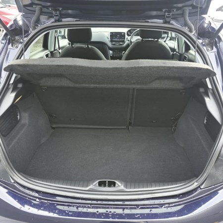 2018 Peugeot 208 - photo 11