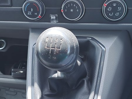 2023 Volkswagen Transporter - photo 27