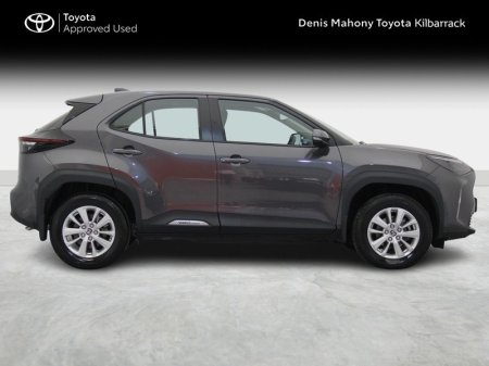 2024 Toyota Yaris Cross - photo 3