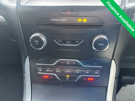 2019 Ford Galaxy - photo 17