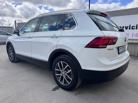 2017 Volkswagen Tiguan - photo 23