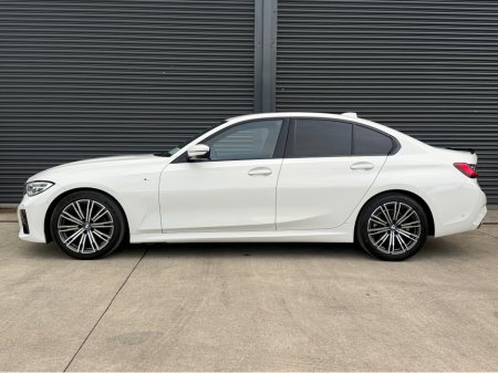 2021 BMW 3-Series - photo 4