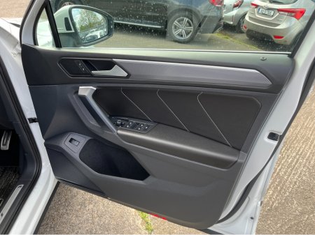 2018 Volkswagen Tiguan - photo 14
