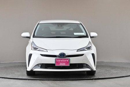 2020 Toyota Prius - photo 2