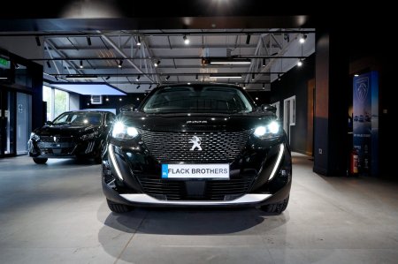 2021 Peugeot 2008 - photo 2