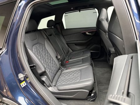 2025 Audi Q7 - photo 12