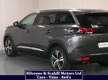 2019 Peugeot 5008 - photo 7